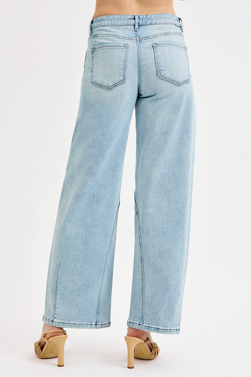 SLOUCHY BARREL JEANS
