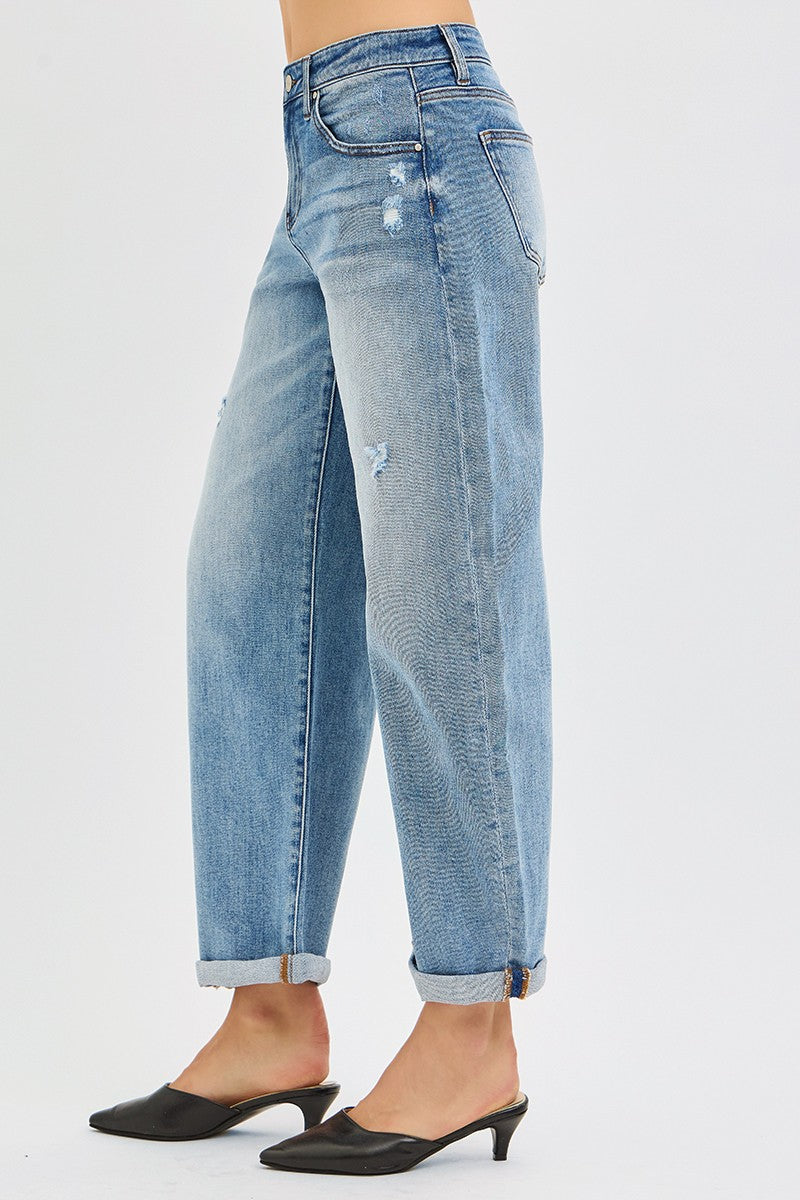 SLOUCHY ANKLE LENGTH BARREL JEANS WITH CUFFS