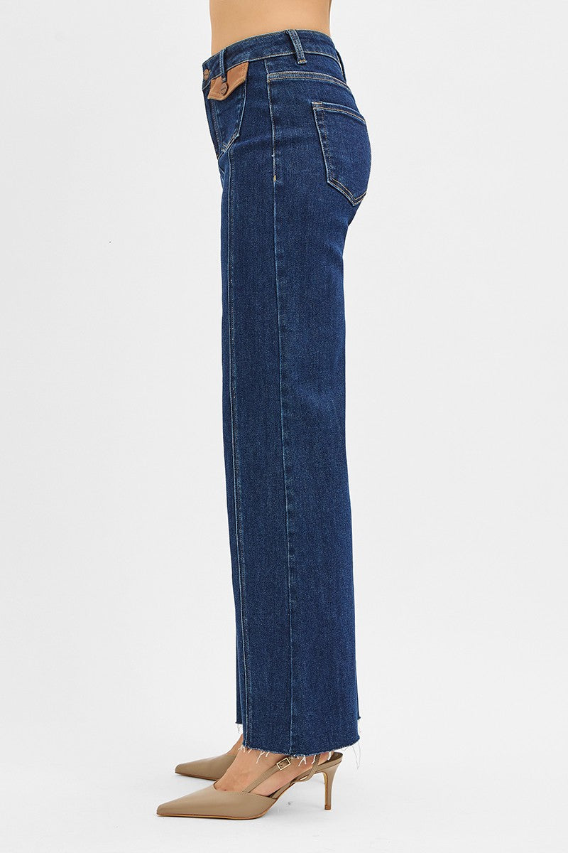 HIGH RISE WIDE FLARE FRONT LEATHER POCKET DETAIL