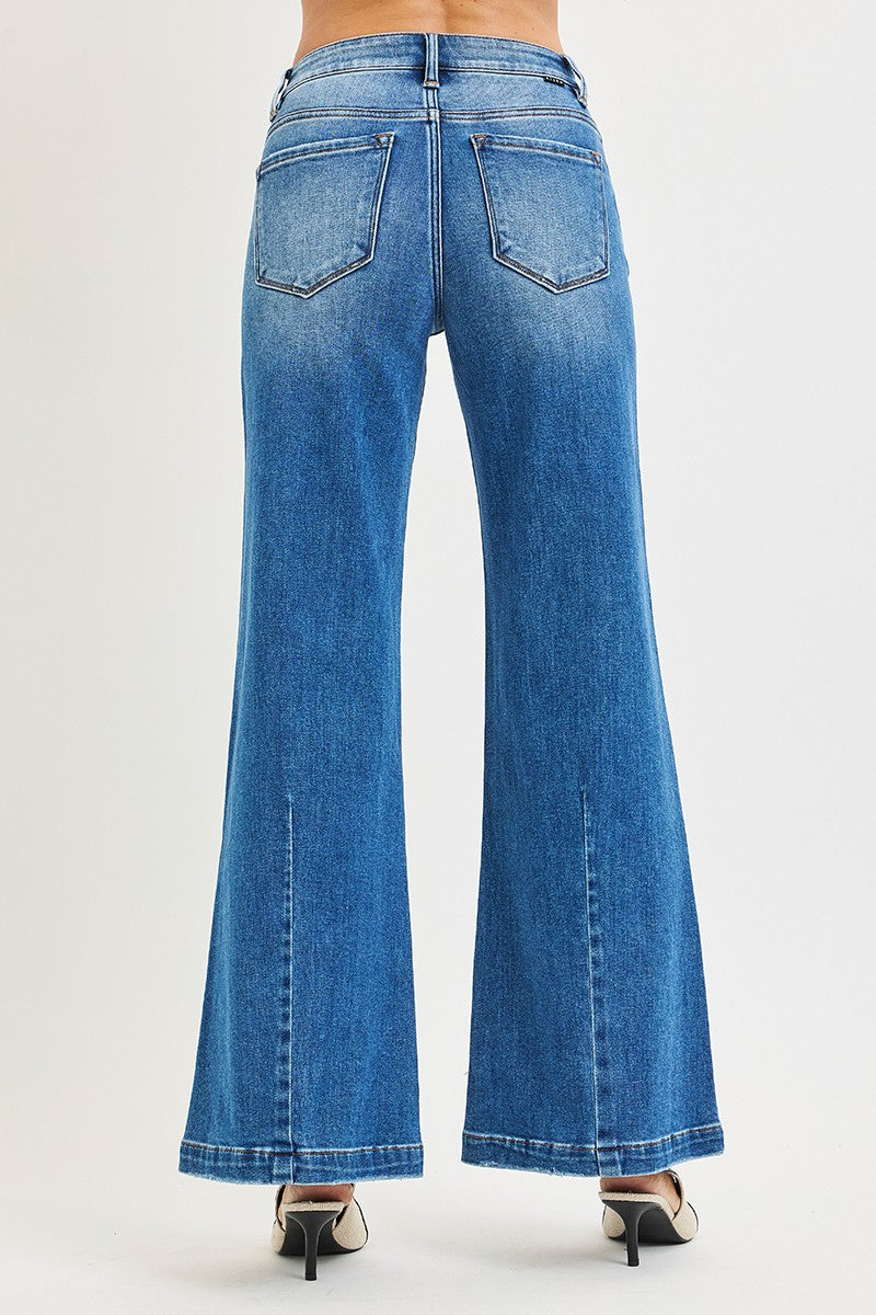 MID RISE WIDE LEG JEANS WITH FLARED LOOK