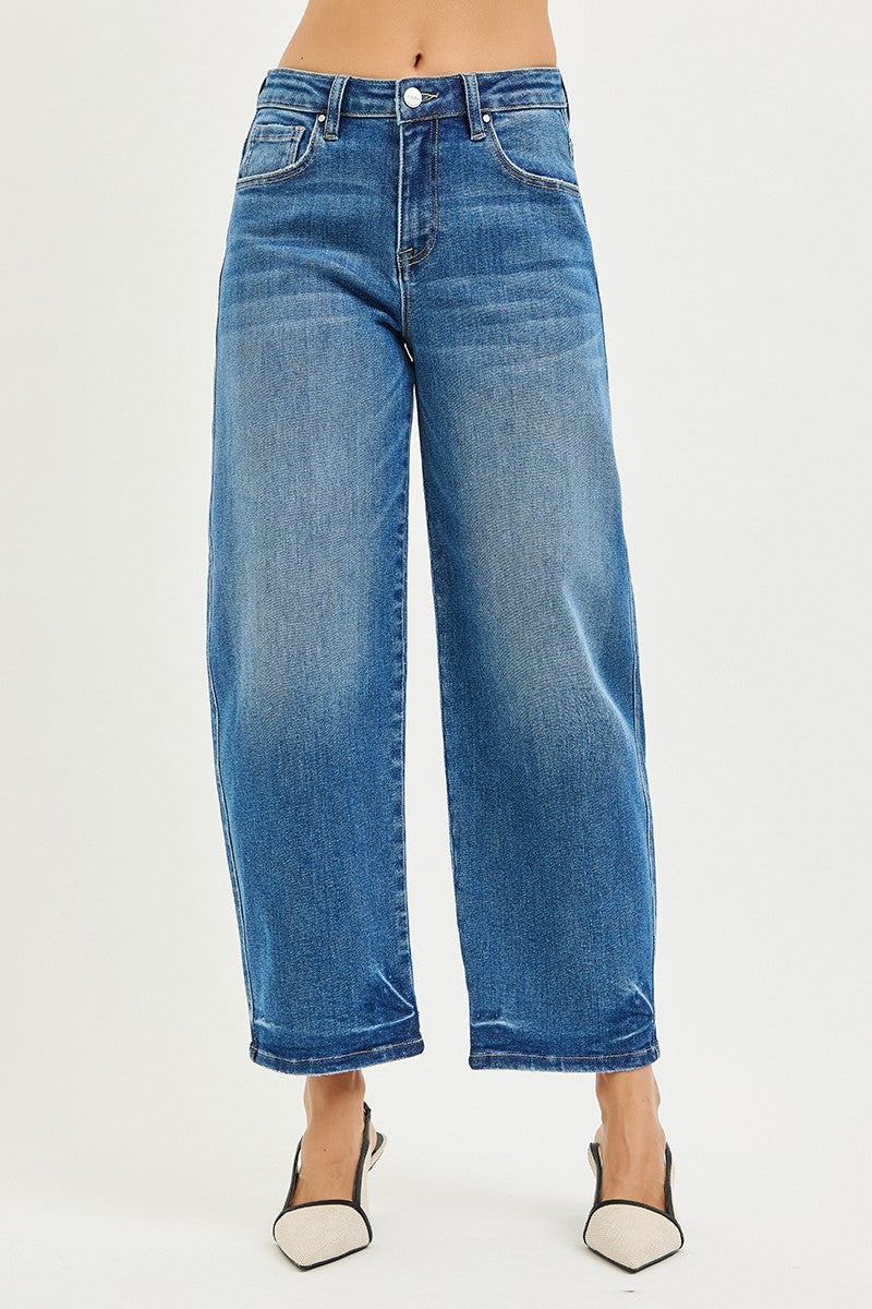 SLOUCHY CROPPED BARREL JEANS