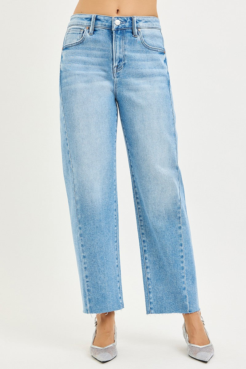 SLOUCHY CROPPED BARREL JEANS CURVED SIDE SEAM