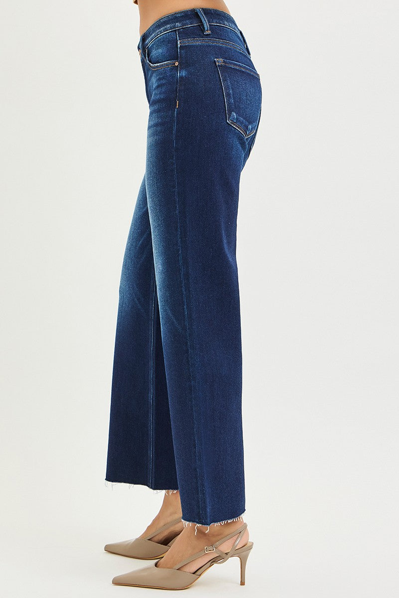 MID RISE CROP STRAIGHT CUT HEM