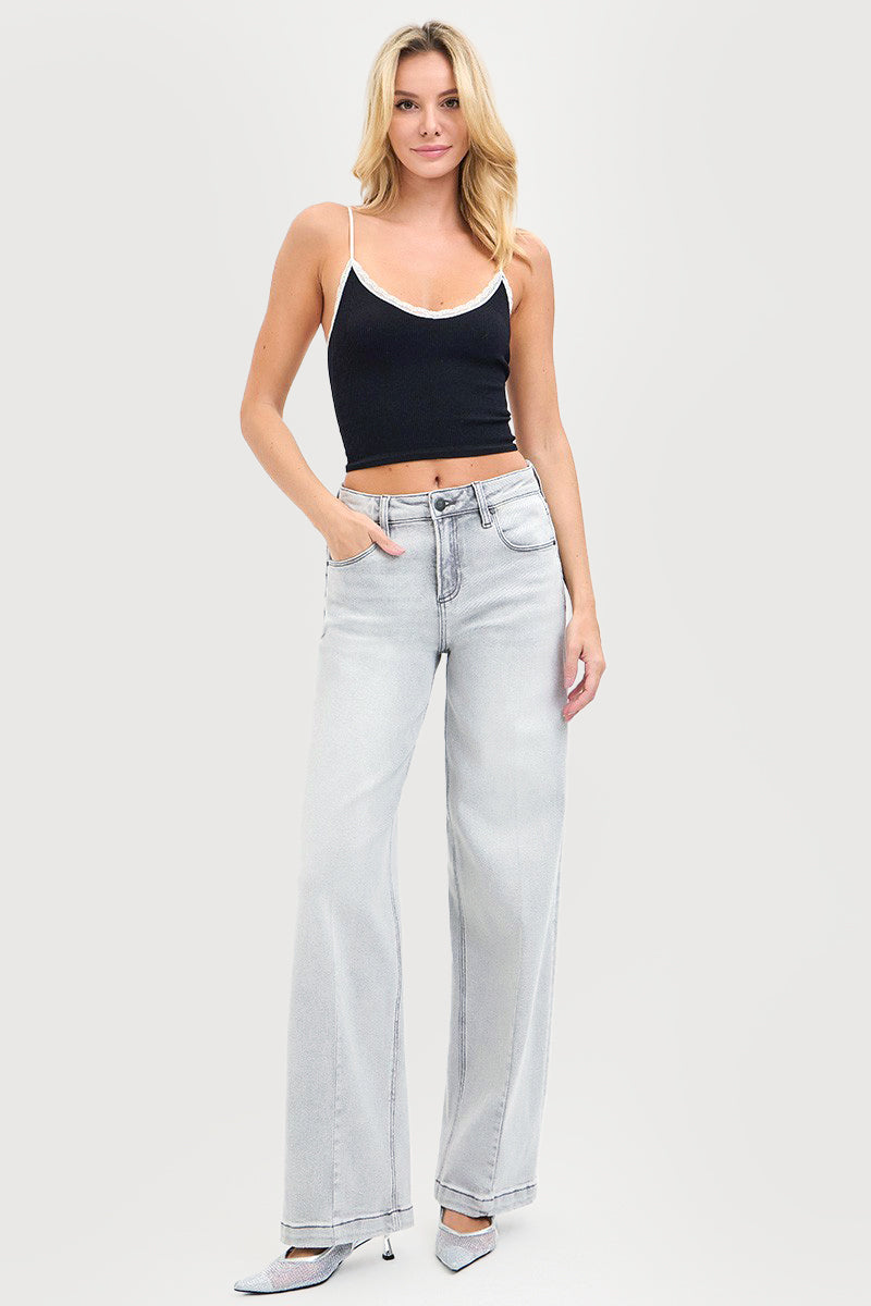 SLOUCHY BAGGY JEANS