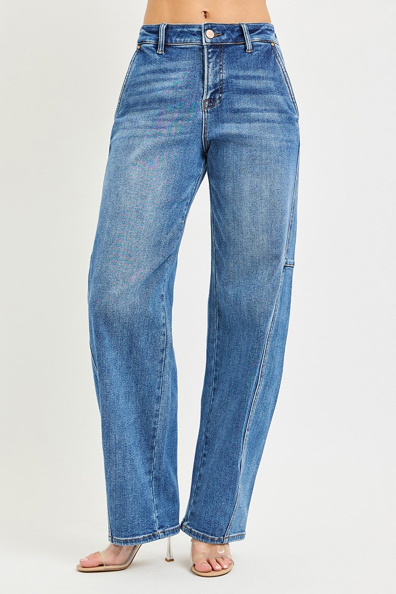 SLOUCHY BAGGY JEANS