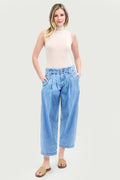 SLOUCHY CROP BARREL PLEATED JEANS