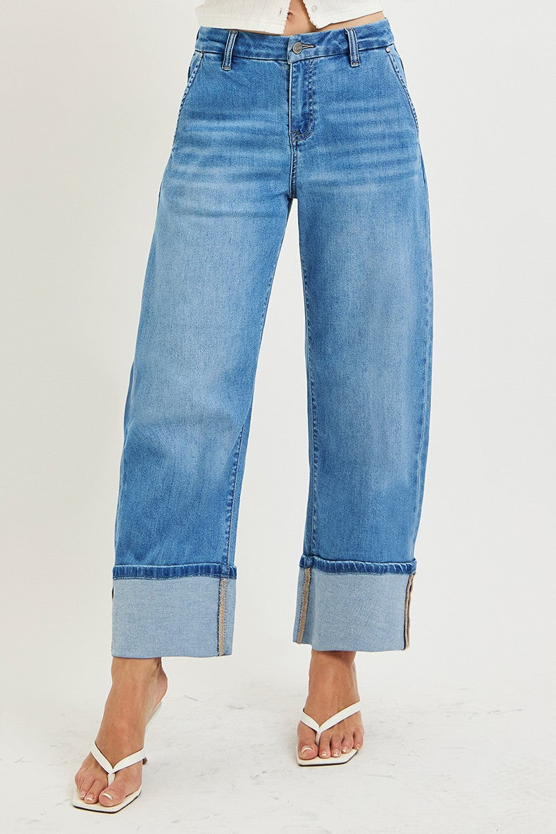 SLOUCHY CROP BARREL CUFFED JEANS