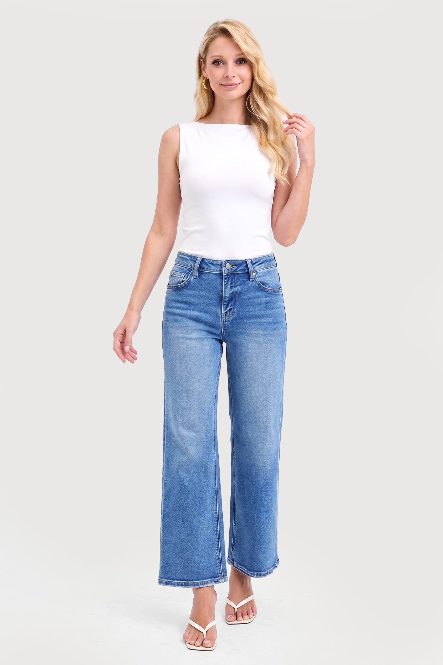 HIGH RISE CROPPED WIDE JEANS