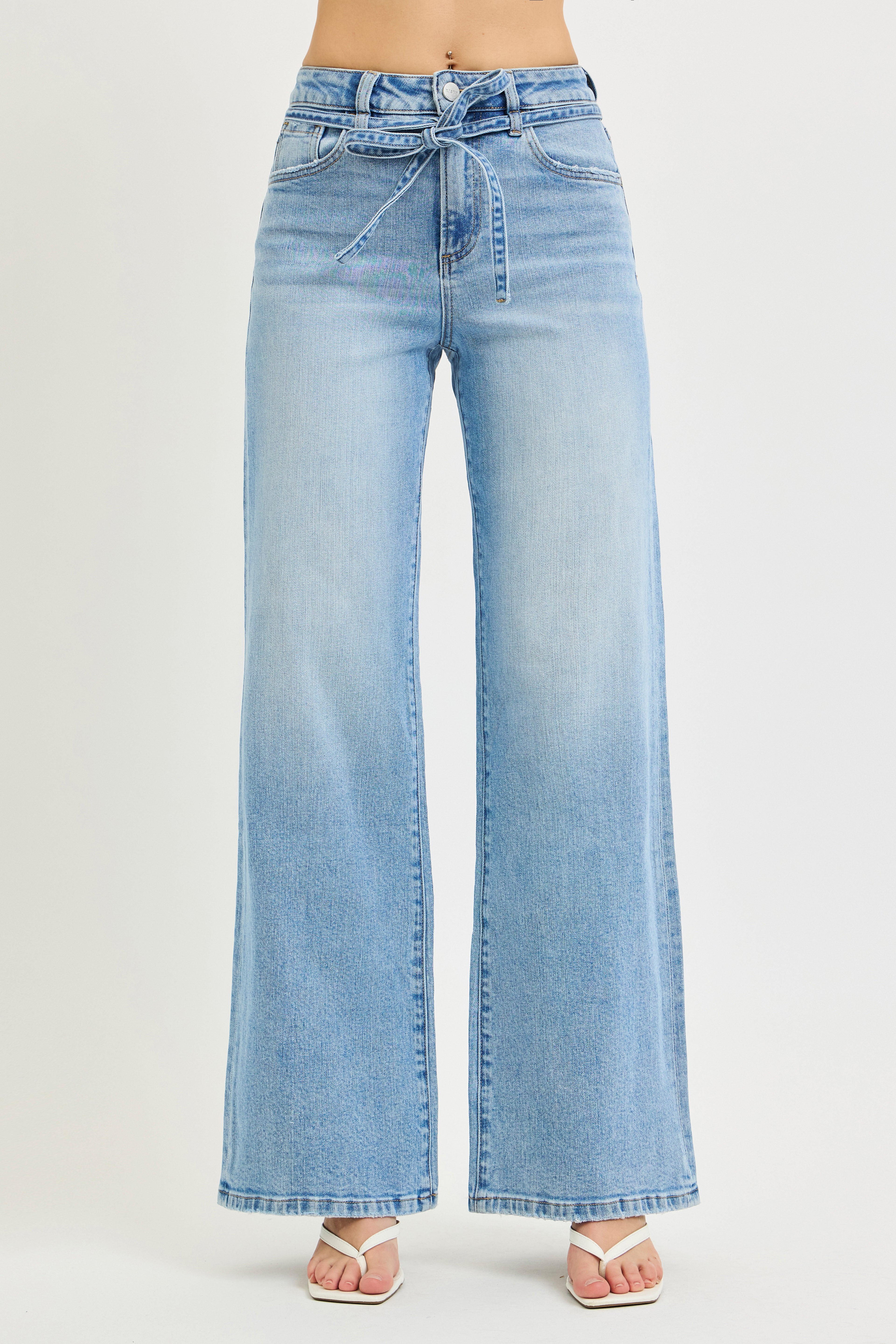 HIGH RISE WIDE JEANS WITH WAIST STRING DETAILS